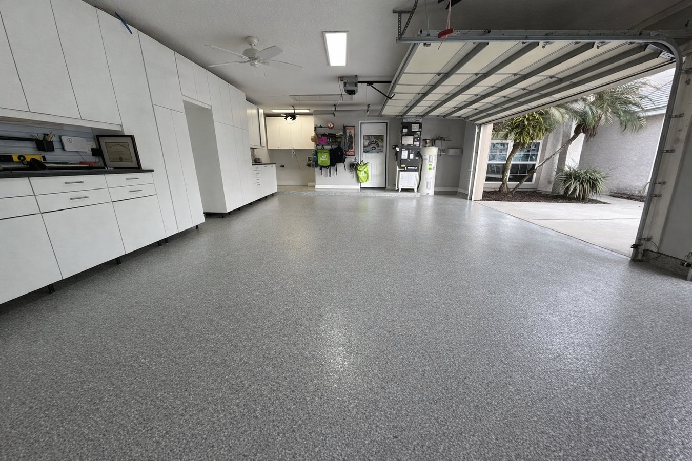 Garage floor concrete in Corona, CA
